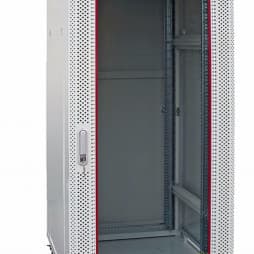 Shkaf nastennyy 27U 600x800mm PERFIRIROVANNYY (neukomplektovannyy)
