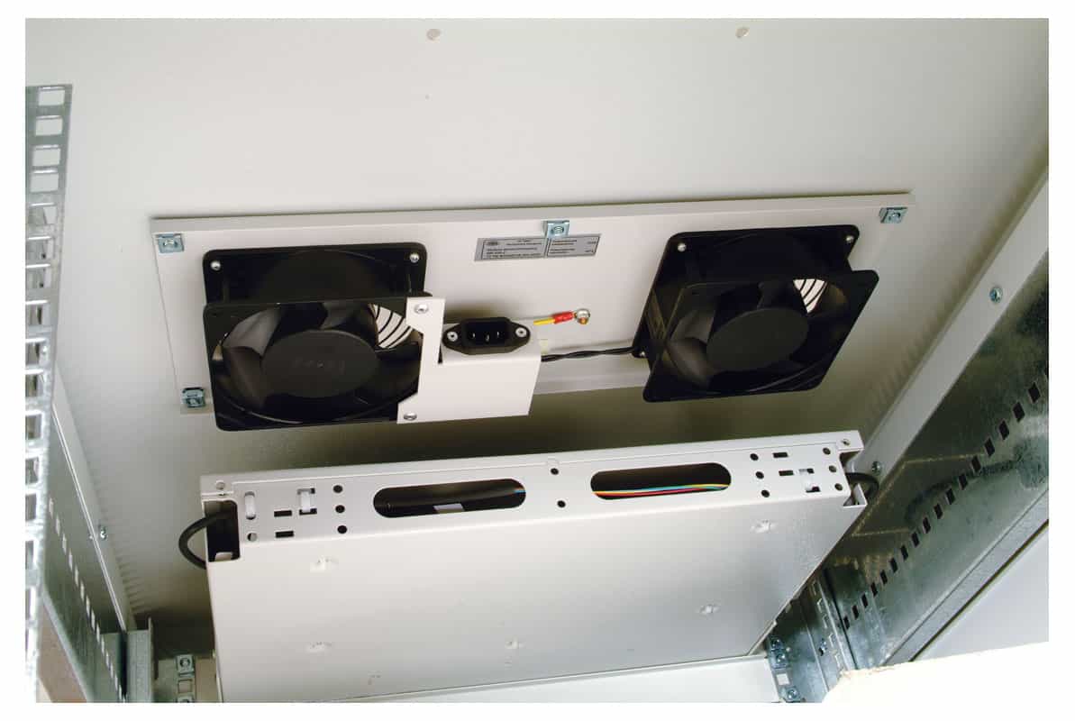 Вентиляторный модуль 2 куллера 600мм-3