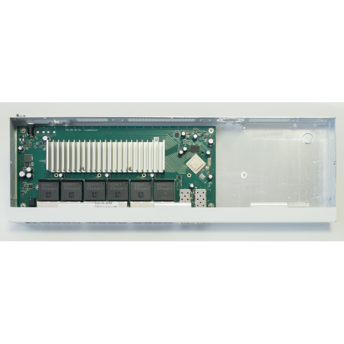 24-гигабитный коммутатор CRS326-24G-2S+RM-2